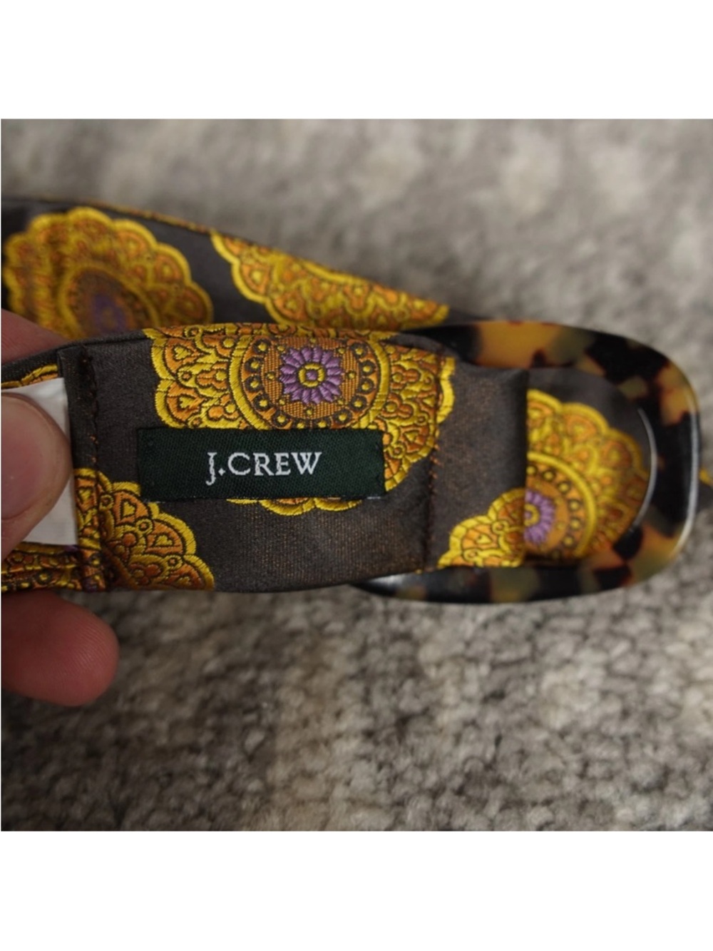 J Crew Tortoise Shell Style Buckle Silk Belt Womens S/M Black Yellow Embroidered - Picture 6 of 7